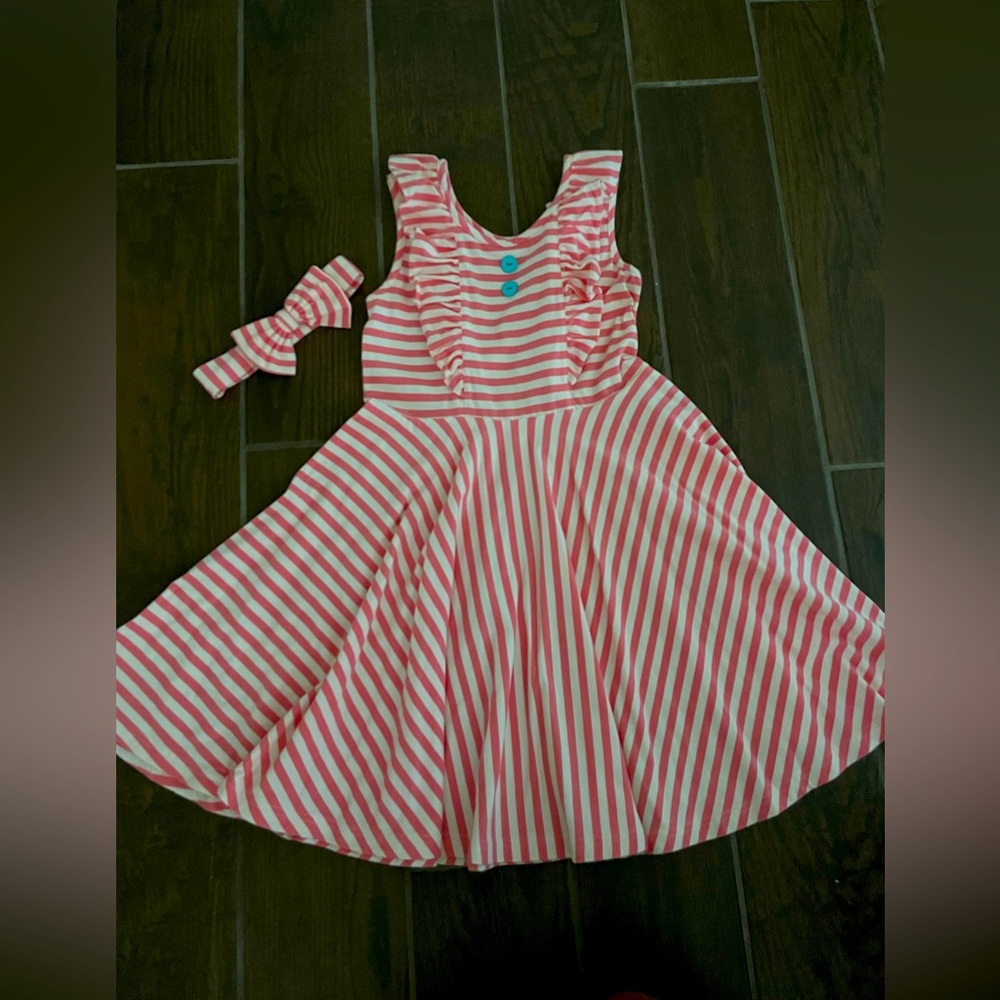 Eleanor Rose dress size 10-12 with matching headband